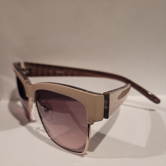 2014 Model Guess Gradient Sunglasses NEW - Picture 5 of 9